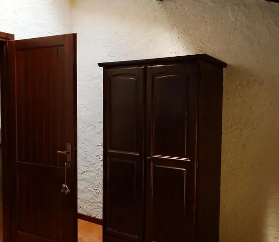 Хостел Rifugio Alpetto Di Torno *