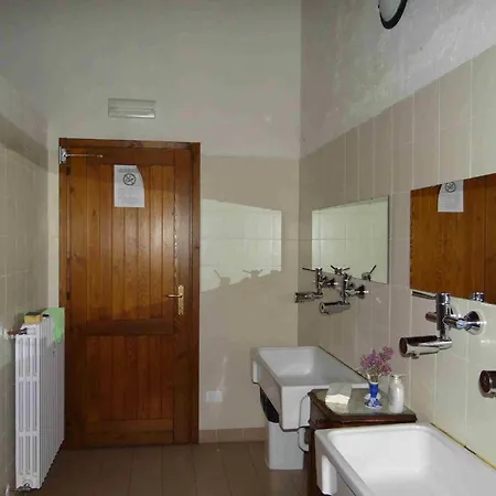 Rifugio Alpetto Di Torno Ostello