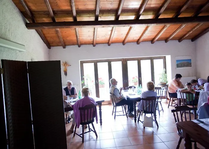 Ostello Rifugio Alpetto Di Torno *