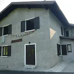 بيت شباب Rifugio Alpetto Di Torno