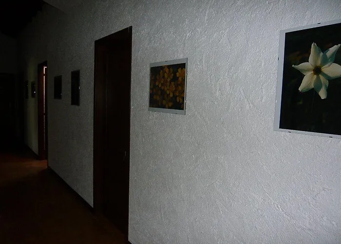 Rifugio Alpetto Di Torno Hostel Sormano